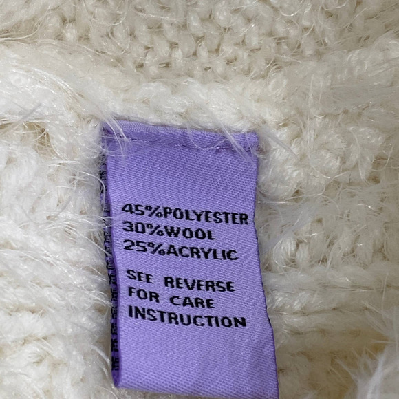 Michelle Nicole Ivory Cowl Neck Wool Blend Soft Eyelash Cable Knit Sweater Sz L - Picture 7 of 8